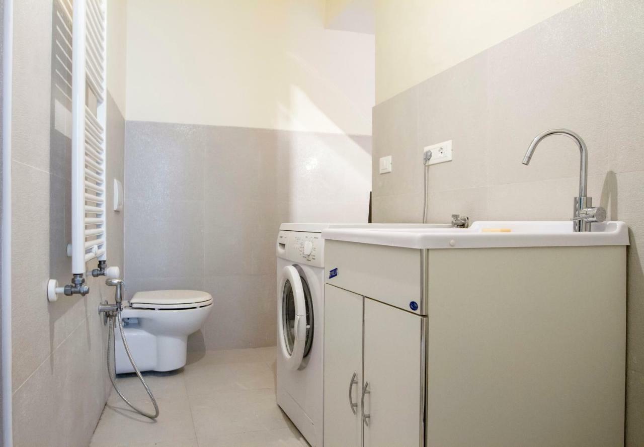 Luxrent Apartment Castello Τορίνο Εξωτερικό φωτογραφία